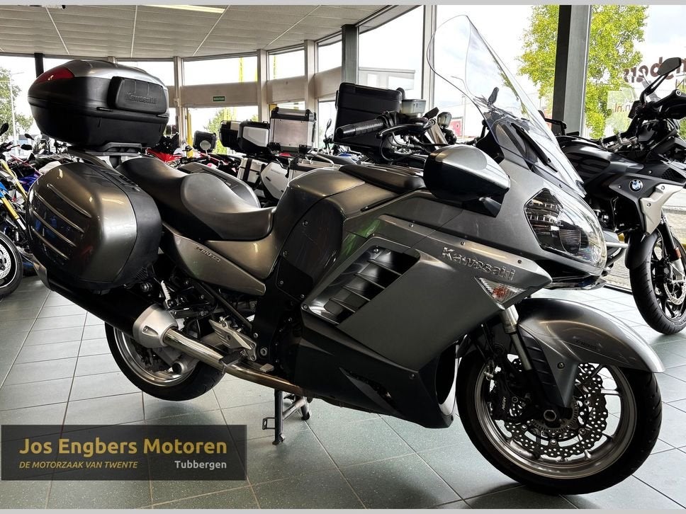 KAWASAKI GTR 1400 (bj 2009), Motoren, Motoren | Kawasaki, 4 cilinders, Bedrijf, Onbekend, KAWASAKI