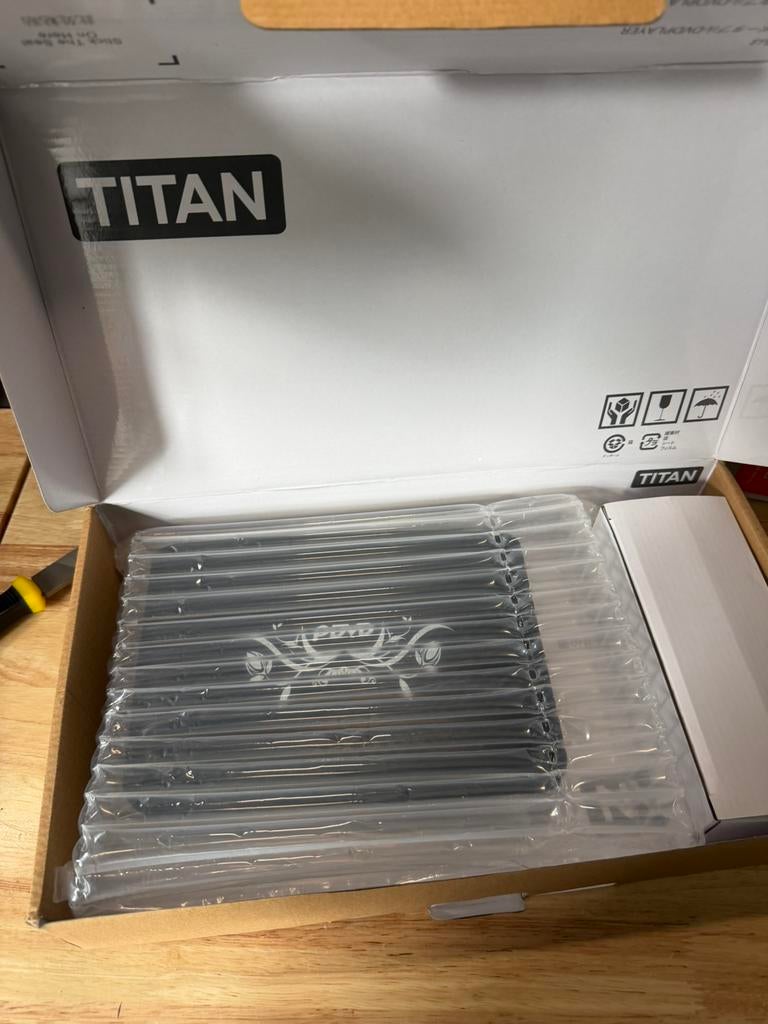 Titan Portable DVD speler, Ophalen of Verzenden, Zo goed als nieuw, Overige merken