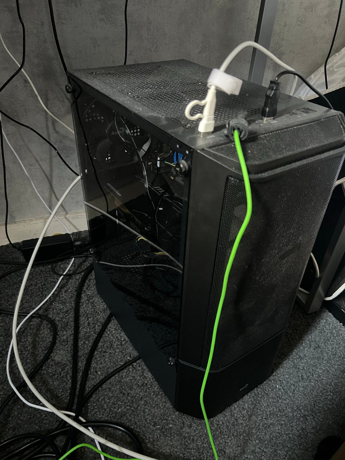 Gaming PC met Intel i5, GTX 1660 Ti, Razer muis en keyboard, Computers en Software, Desktop Pc's, Ophalen, Gebruikt, 2 tot 3 Ghz