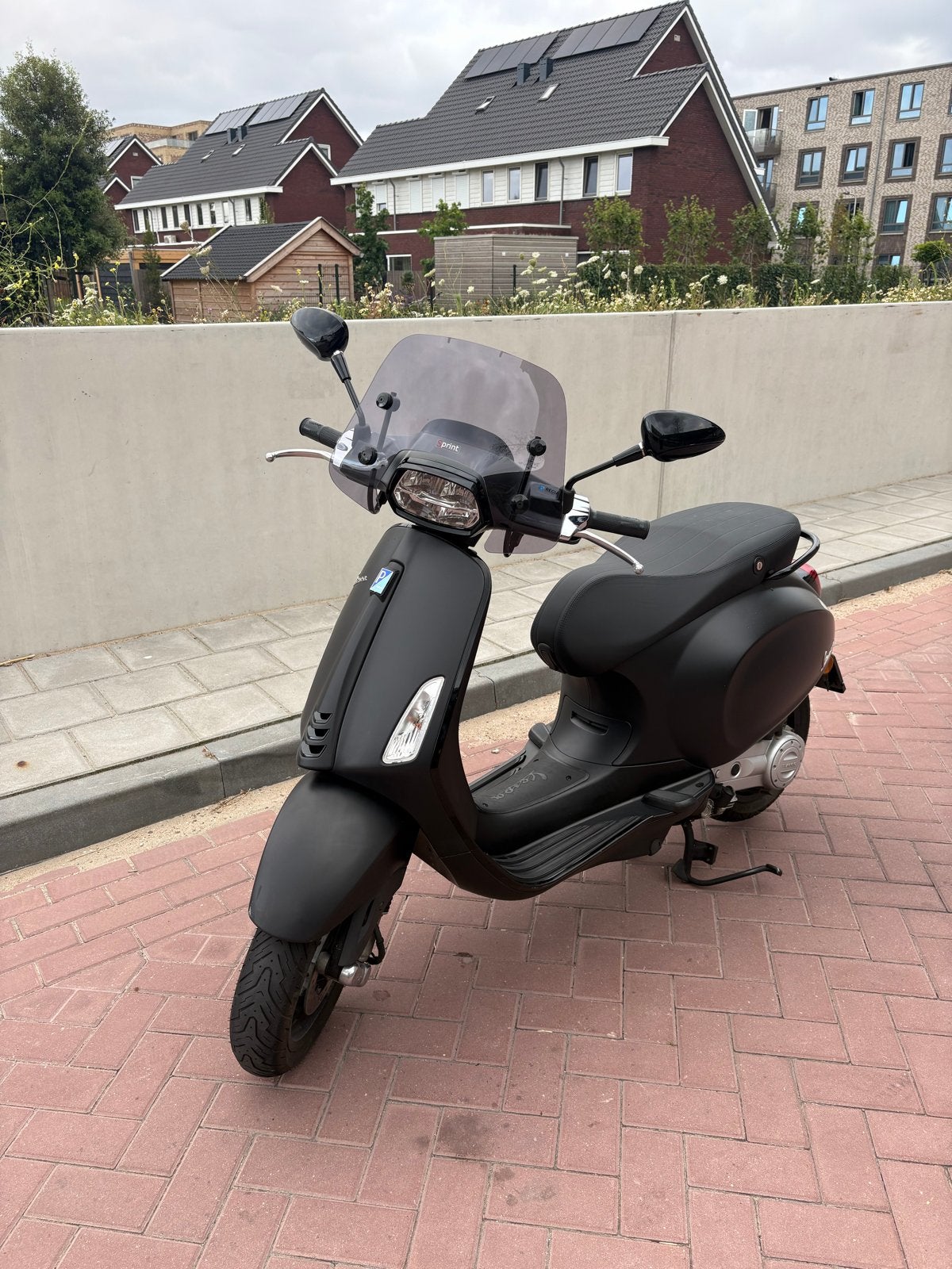 Vespa Sprint Notte 2019 45km, 10846km, geel kenteken, Ophalen, Gebruikt, Overige modellen, Maximaal 45 km/u