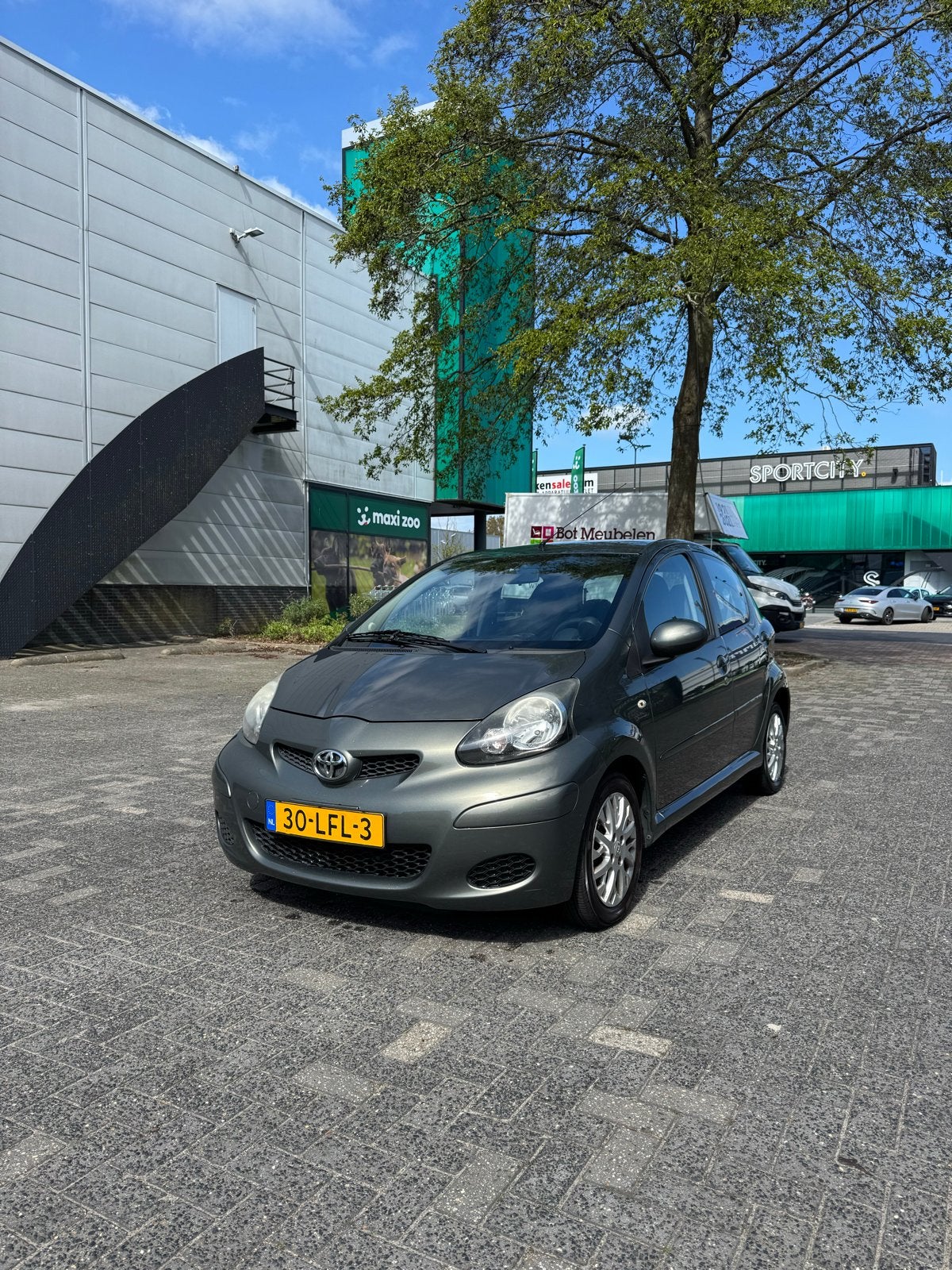 Toyota Aygo Aspiration Green 5-deurs // airco // NIEUWE APK, Voorwielaandrijving, 4 stoelen, 68 pk, Origineel Nederlands