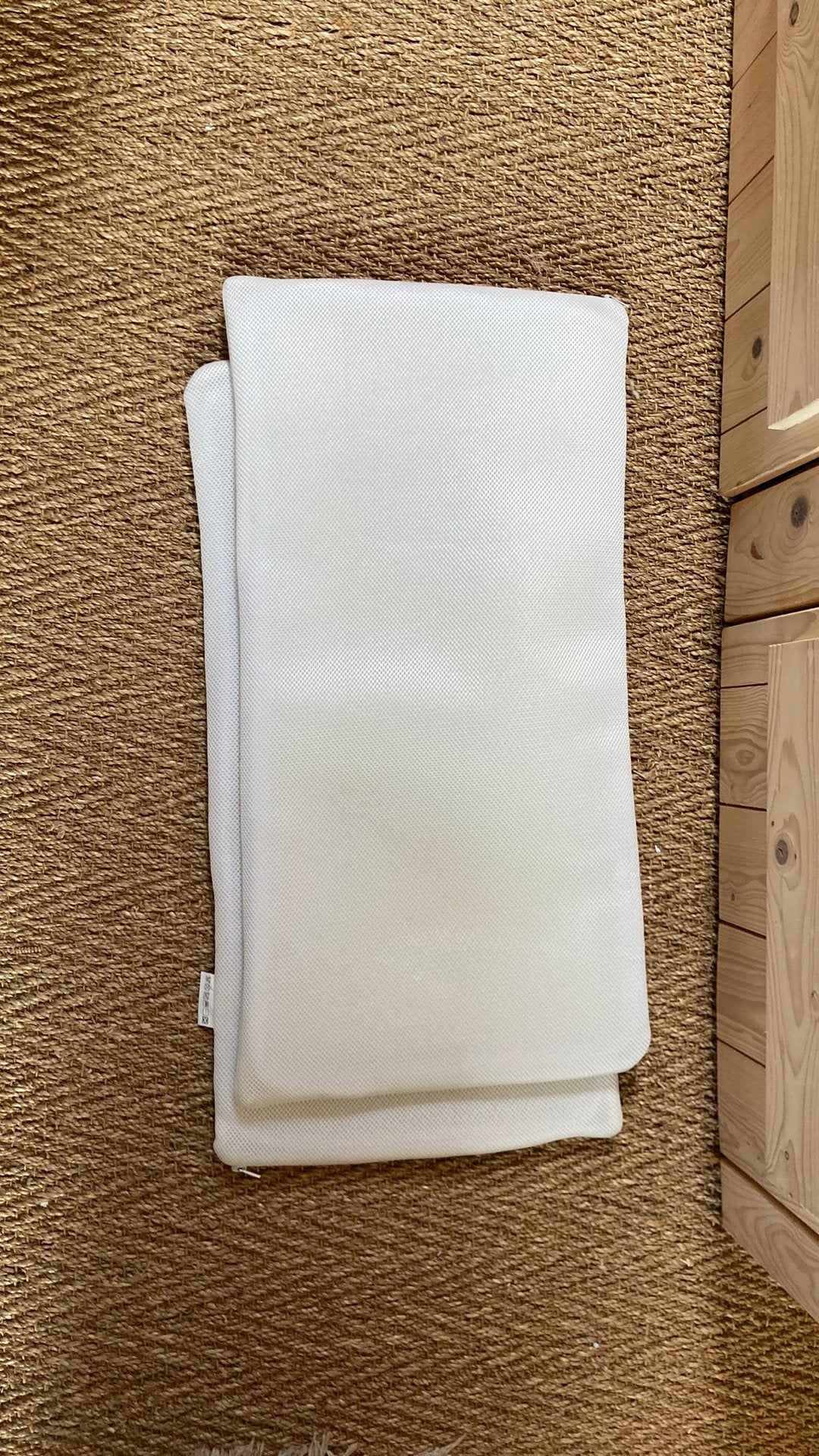 2 Aerosleep matjes 2x40x76 cm ademend top matras, Kinderen en Baby's, Ophalen of Verzenden, Zo goed als nieuw, Reisbedje