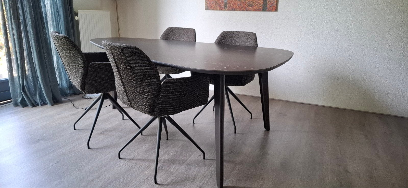 Leolux Bondi Eettafel T02-901 - Petra Grey Ceramic 200x120cm, Huis en Inrichting, Tafels | Eettafels, Ophalen, 100 tot 150 cm