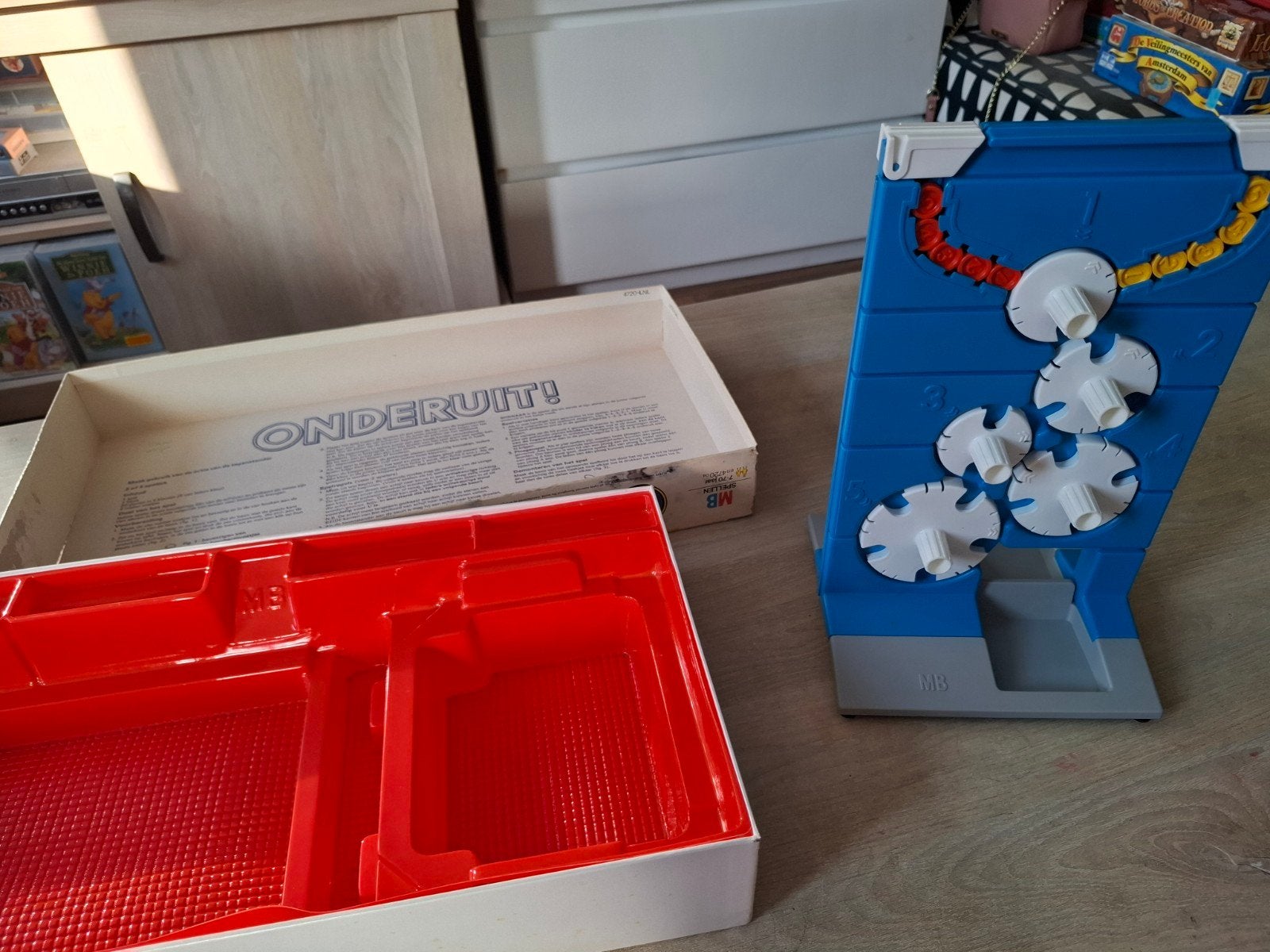Onderuit! Bordspel van MB Spellen - Vintage Gezelschapsspel, Hobby en Vrije tijd, Gezelschapsspellen | Overige, Ophalen of Verzenden