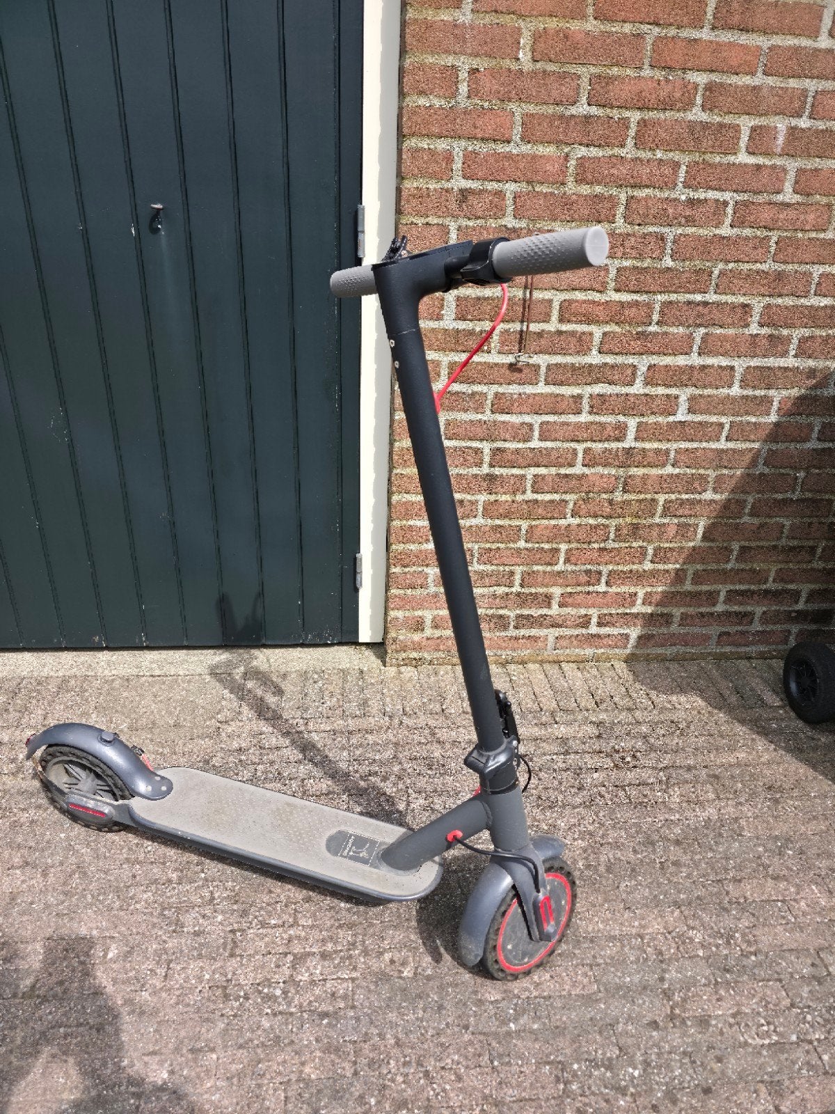 ELEKTRISCHE STEP AOVO pro m365 31km/h, Fietsen en Brommers, Steps, Elektrische step (E-scooter), Ophalen