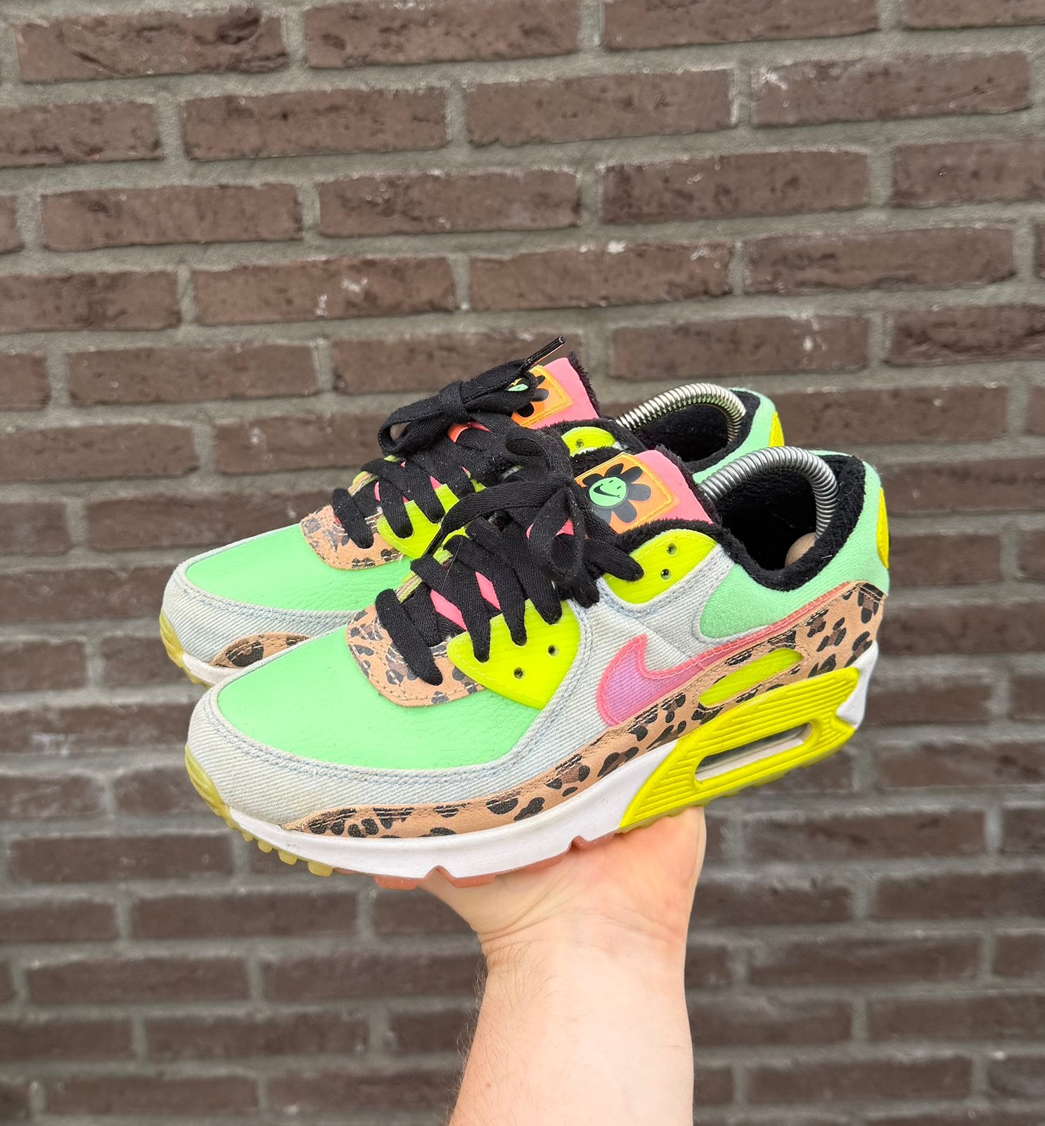 Nike Air Max 90 LX 'Dancefloor Green' 2020 Maat 38.5, Kleding | Dames, Schoenen, Ophalen of Verzenden, Zo goed als nieuw, Overige kleuren