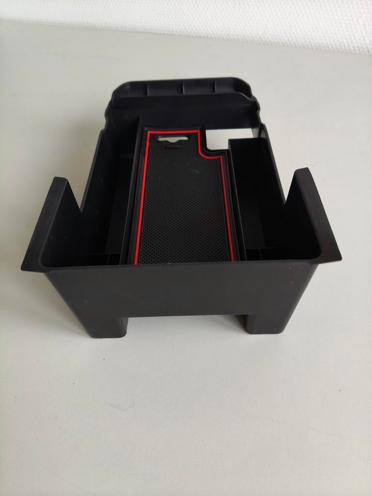 Mazda CX 30 opbergbak voor armsteun middenconsole, Auto diversen, Ophalen of Verzenden