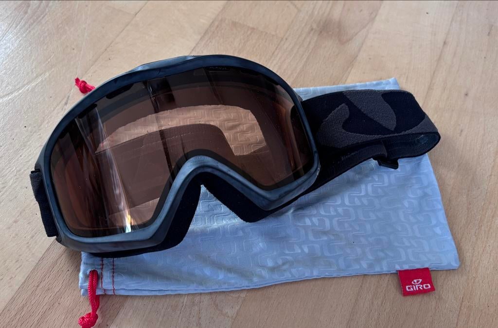 Giro Skibril met bruin glas en zwart elastiek, Overige merken, Gebruikt, Overige typen, Ophalen of Verzenden