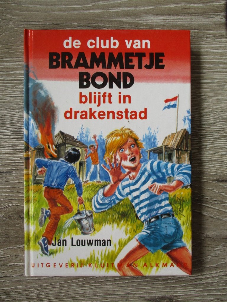 De club van Brammetje Bond blijft in drakenstad - Jan Louw, Ophalen of Verzenden, Gelezen, Fictie algemeen