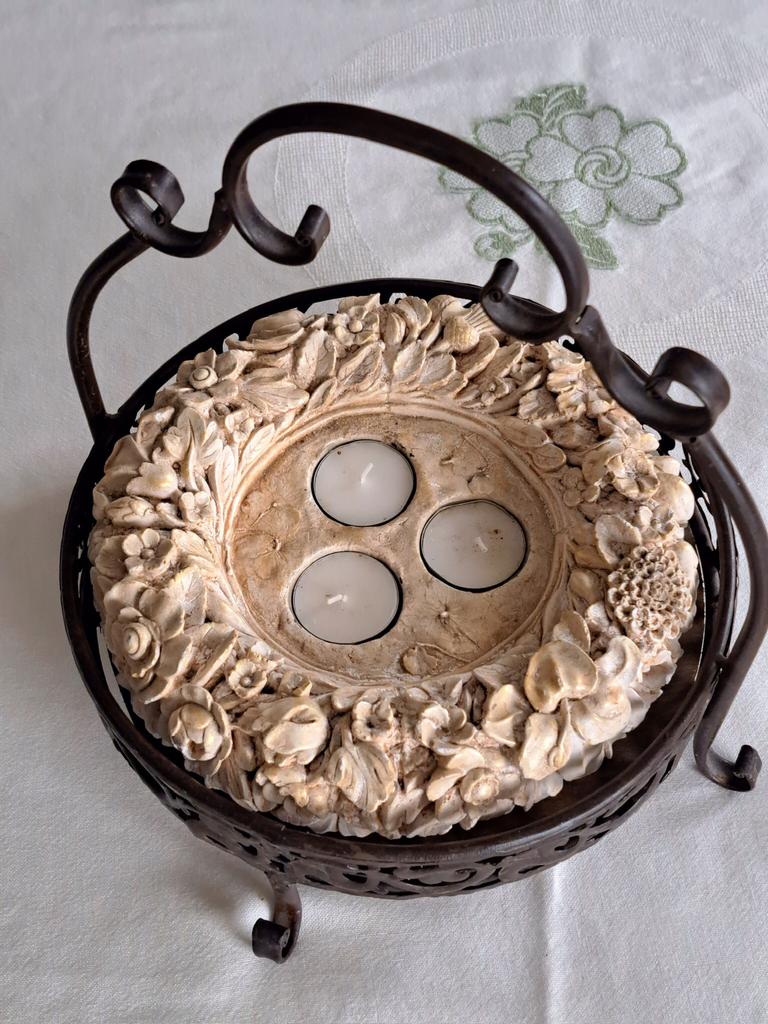 Terras,tuin of balkon, kaarsjes ,fruit of ander spullen, Huis en Inrichting, Woonaccessoires | Schalen en Manden, Verzenden, Zo goed als nieuw