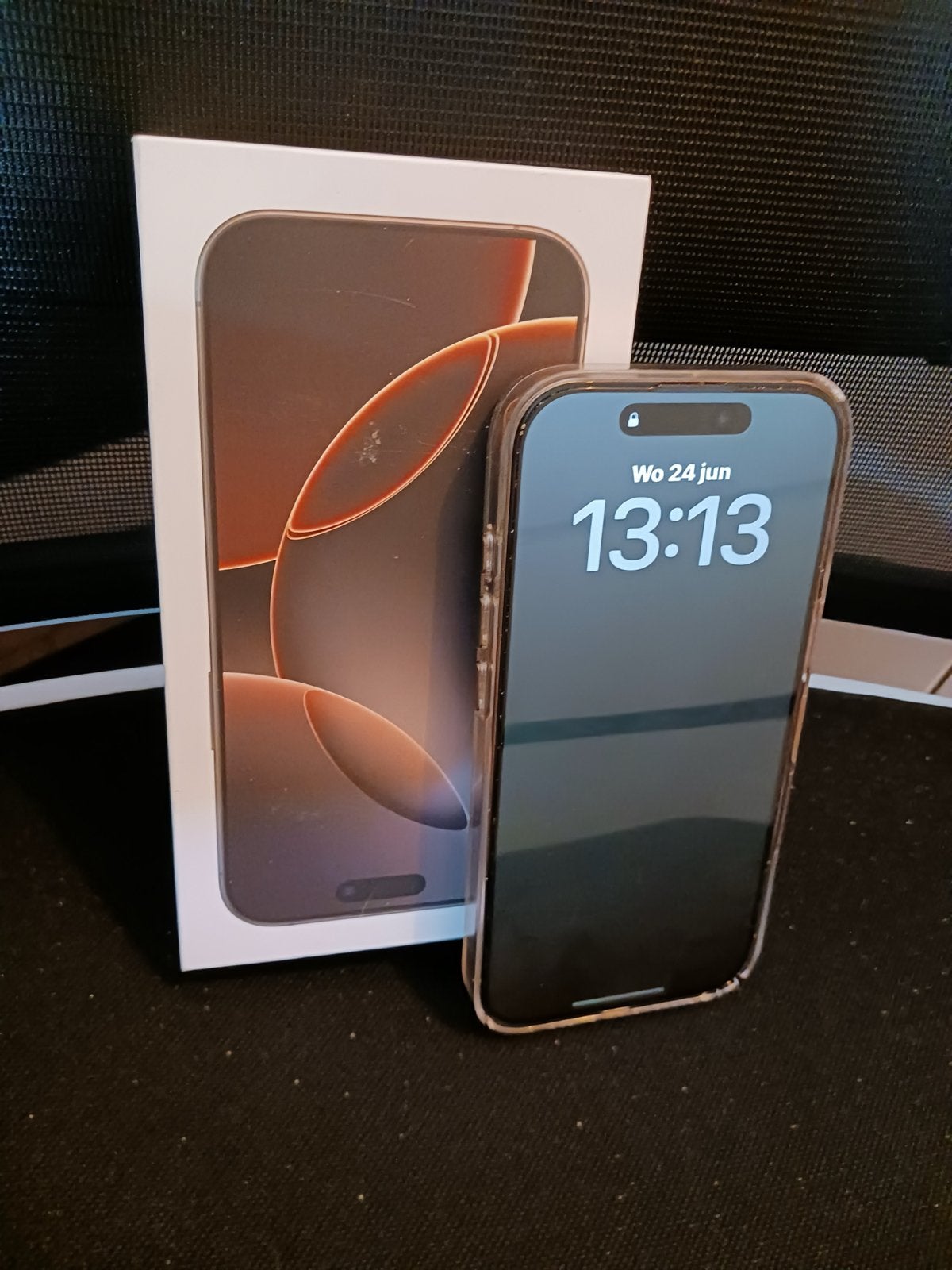 iPhone 16 Pro Brons - Zeer Goede Staat, 97% Batterij, Telecommunicatie, Mobiele telefoons | Apple iPhone, IPhone 16 Pro, 97 %