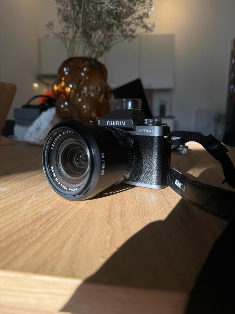 Fujifilm X-T100 systeemcamera + XF 18-55 lens (top staat), Ophalen, Gebruikt, Fuji, Minder dan 4 keer