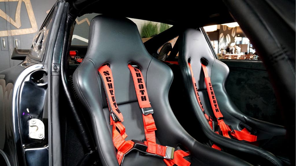 Porsche 911 3.5 Twin Turbo Outlaw Martini Racing – 560 pk, foto 4