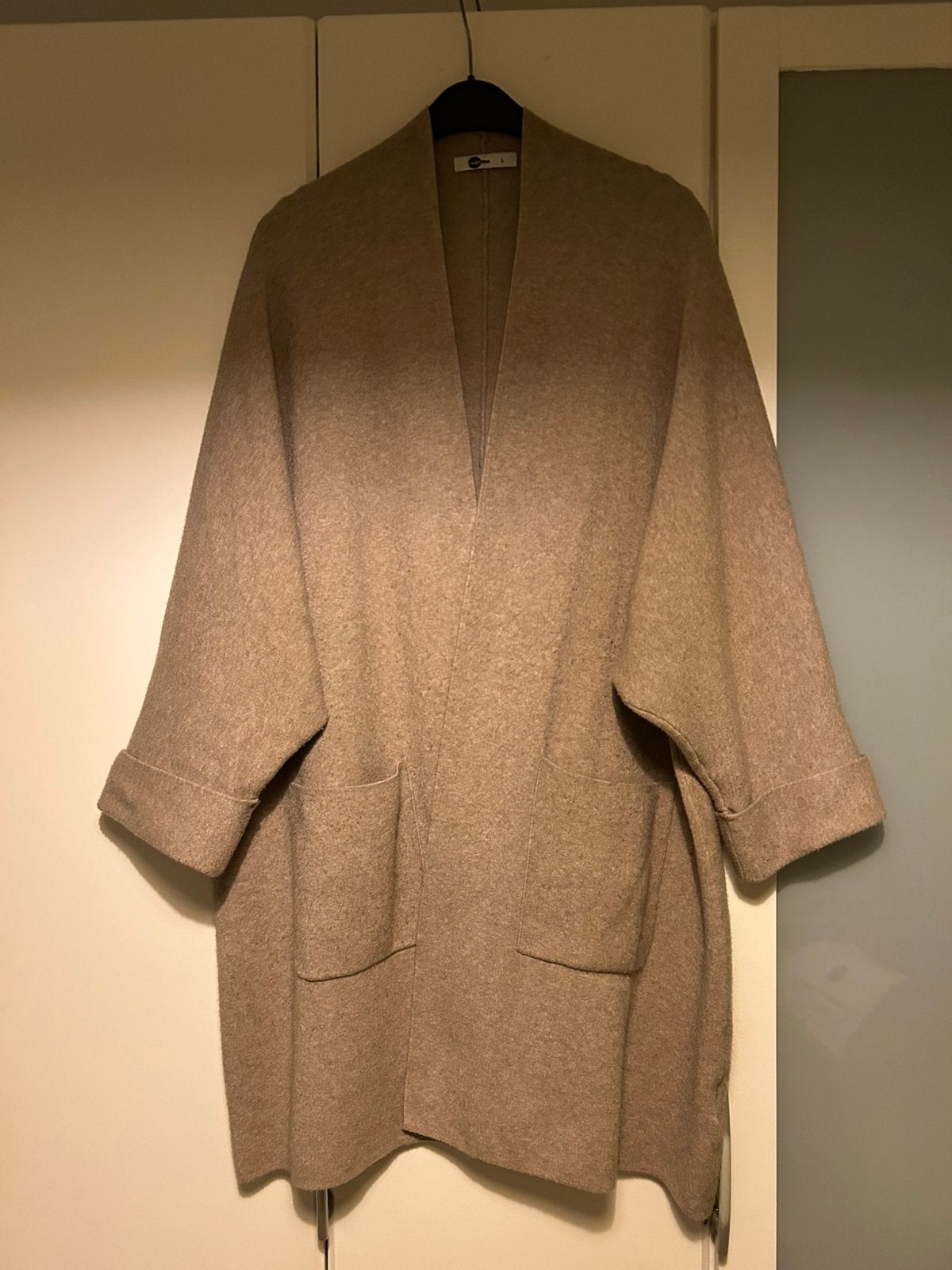 Beige kimonovest EVERME, L, Ophalen of Verzenden, Gedragen, Maat 42/44 (L), Beige