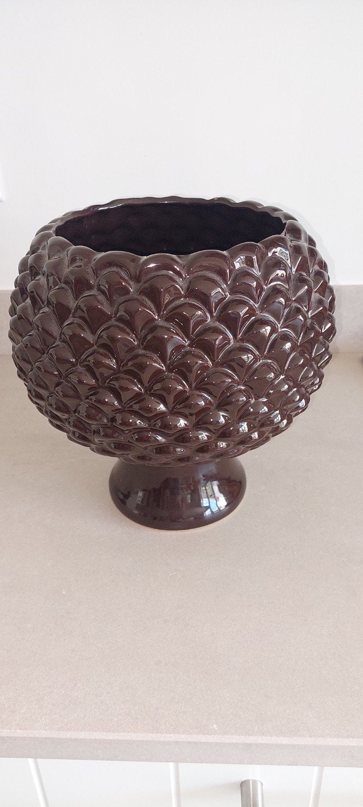 Decoratieve bruine schaal/pot met ananaspatroon, Tuin en Terras, Bloempotten, Ophalen, Rond, Binnen, Aardewerk