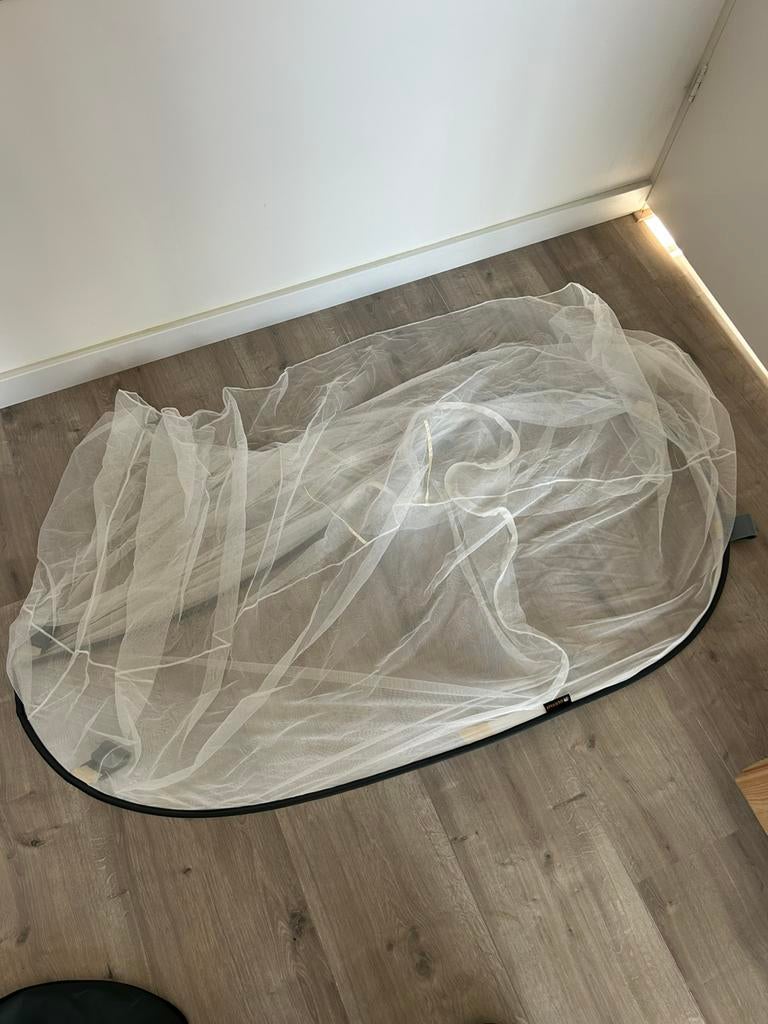 Klamboe, Kinderen en Baby's, Babywiegjes en Ledikanten, Ophalen, Zo goed als nieuw, Ledikant