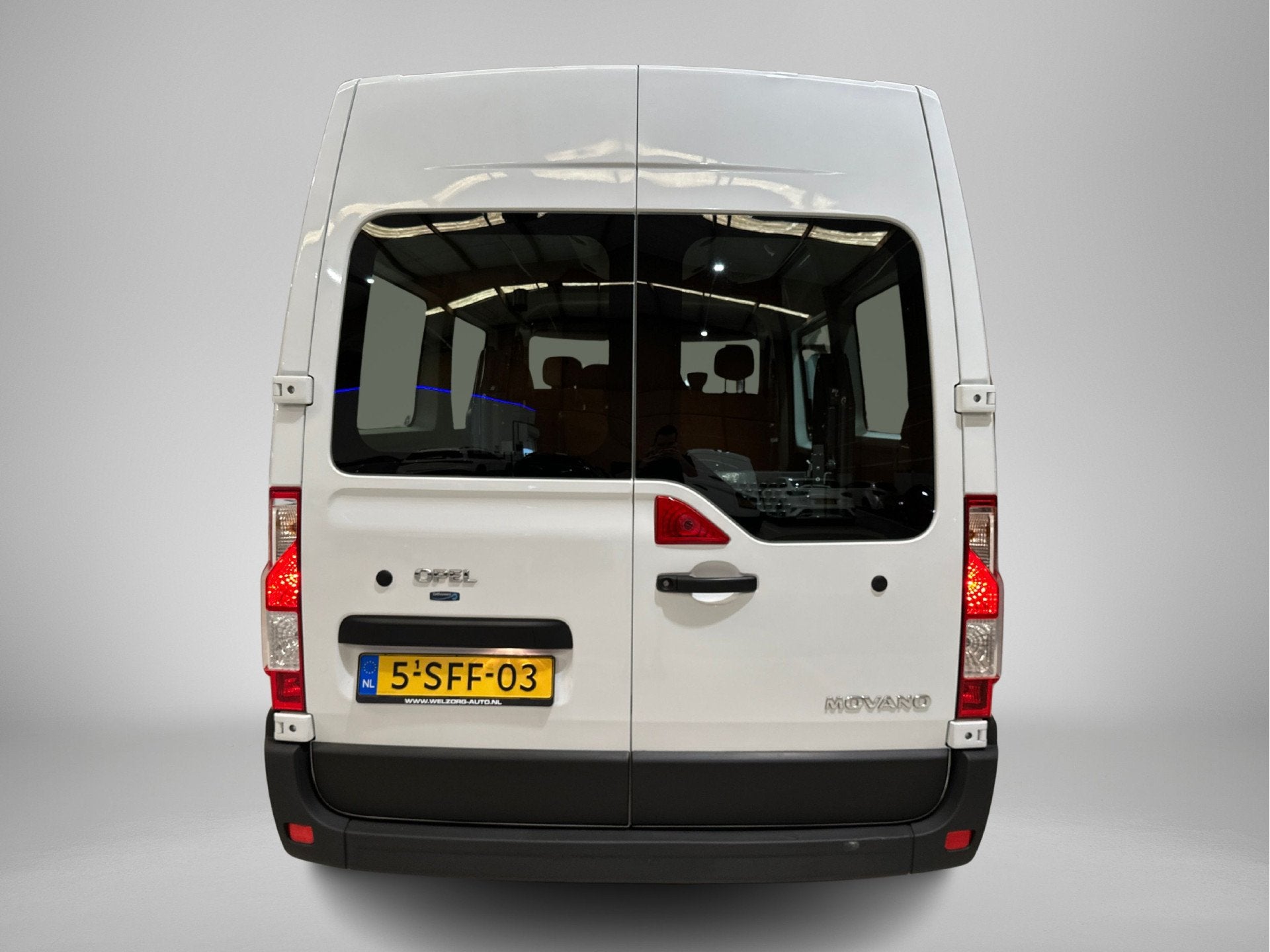 Opel Movano Combi 2.3 CDTI L2H2 Direct leverbaar! Rolstoelbu, Auto's, Gebruikt, 2500 kg, Wit, Bedrijf