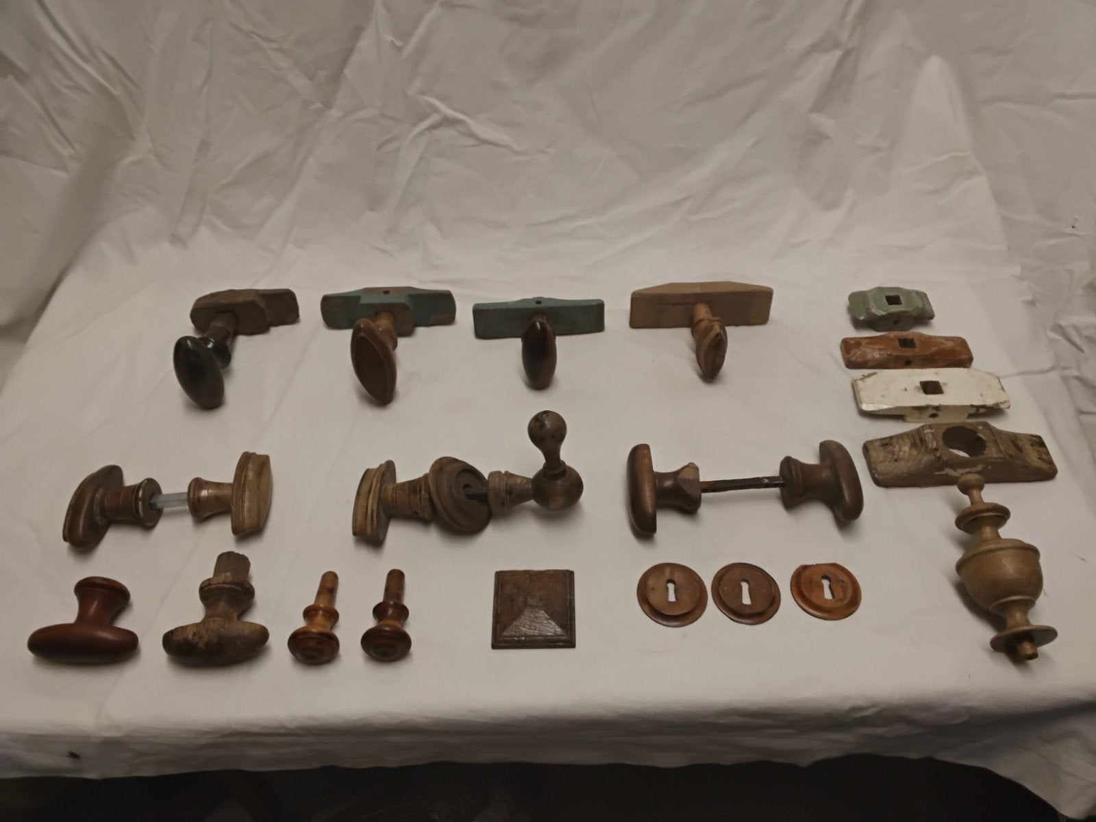 Div. Oude sets houten deurbeslag, deurknop, antiek, Antiek en Kunst, Ophalen of Verzenden