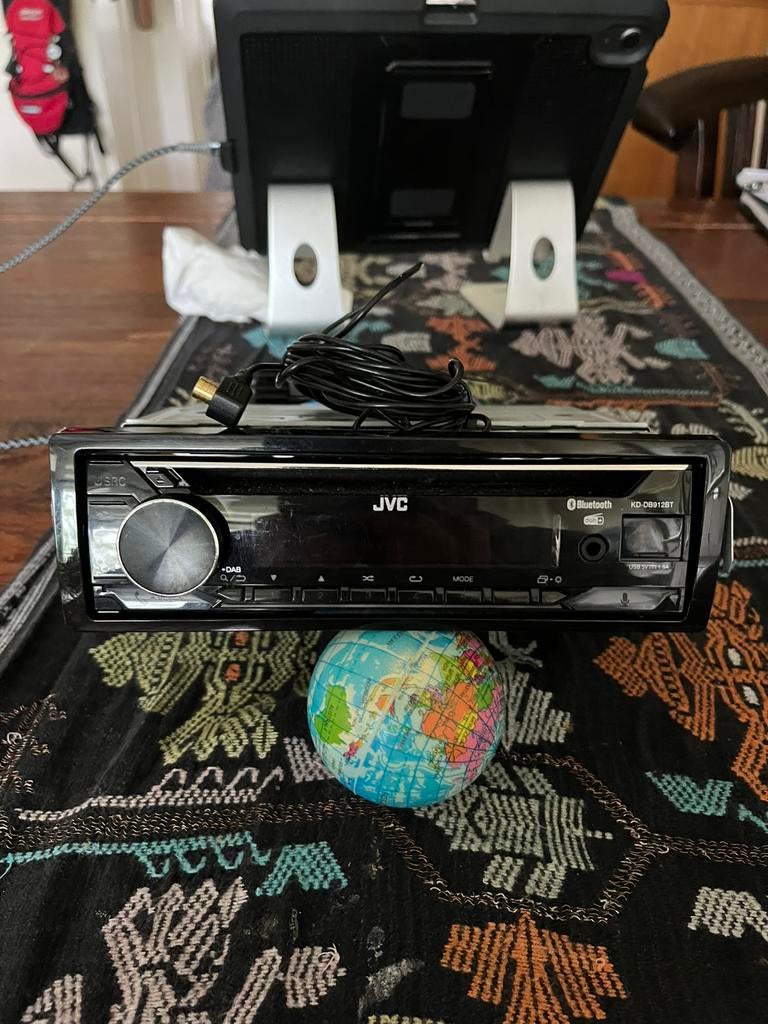 JVC autoradio met Bluetooth en Dab, Ophalen of Verzenden, Zo goed als nieuw