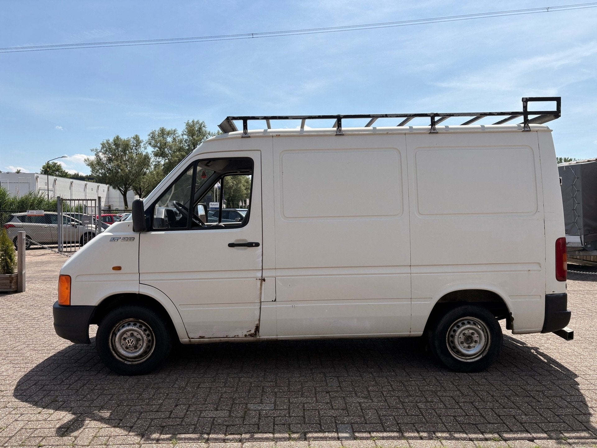 Volkswagen LT 28A 2.5 TDI - kort laag, Euro 2, 1730 kg, Gebruikt, Volkswagen