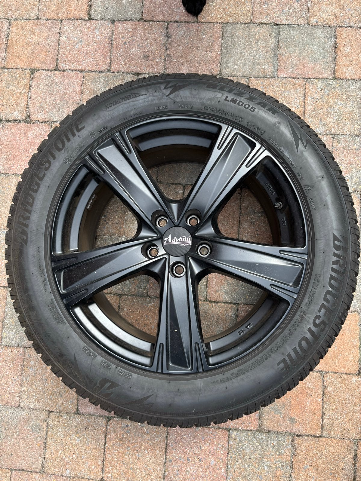 Bridgestone LM005 winterbanden met Advanti Racing velgen, Ophalen, 18 inch, Gebruikt, Banden en Velgen