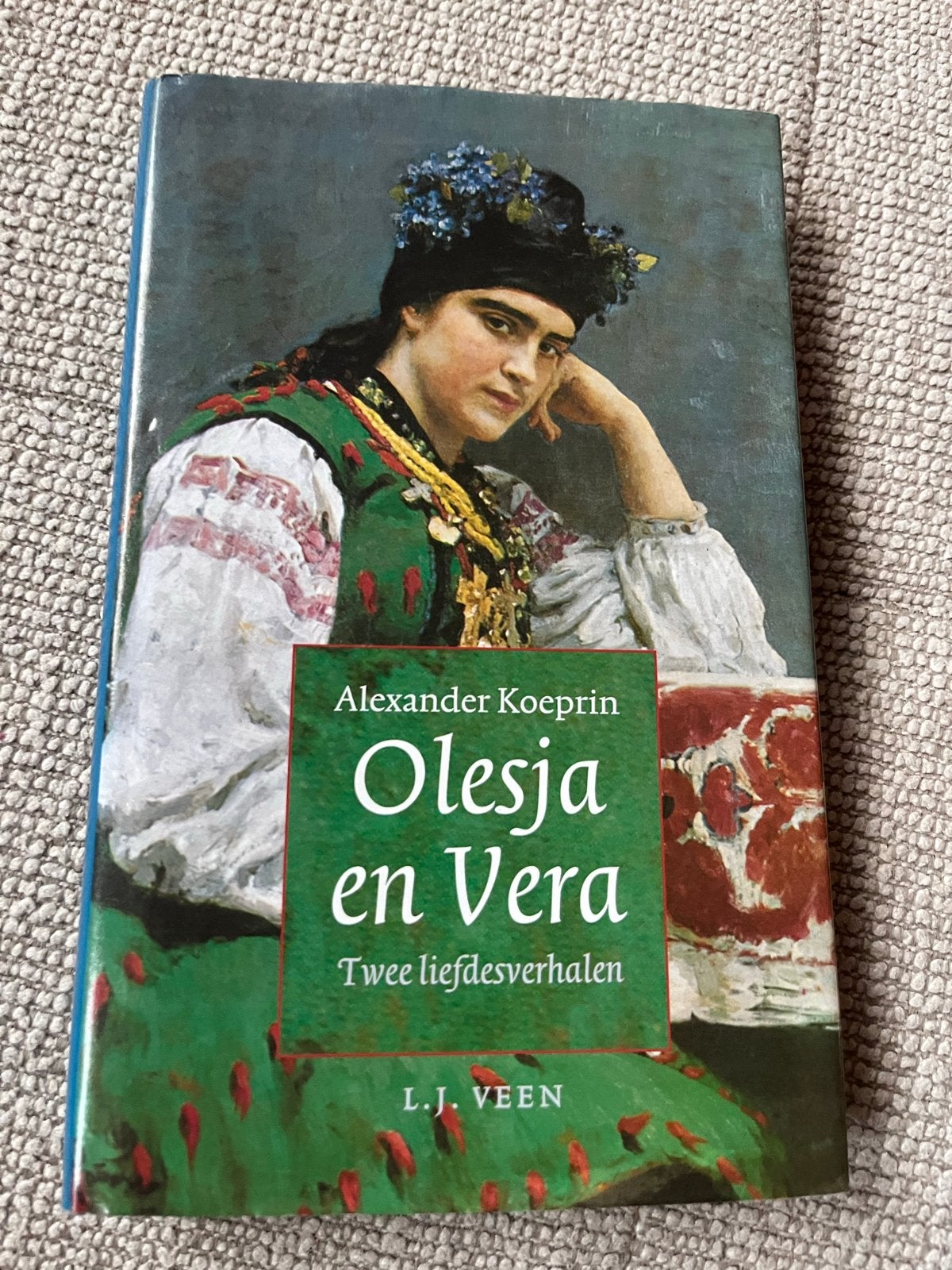 Olesja en Vera - Twee liefdesverhalen - Alexander Koeprin, Ophalen of Verzenden, Zo goed als nieuw, Europa overig