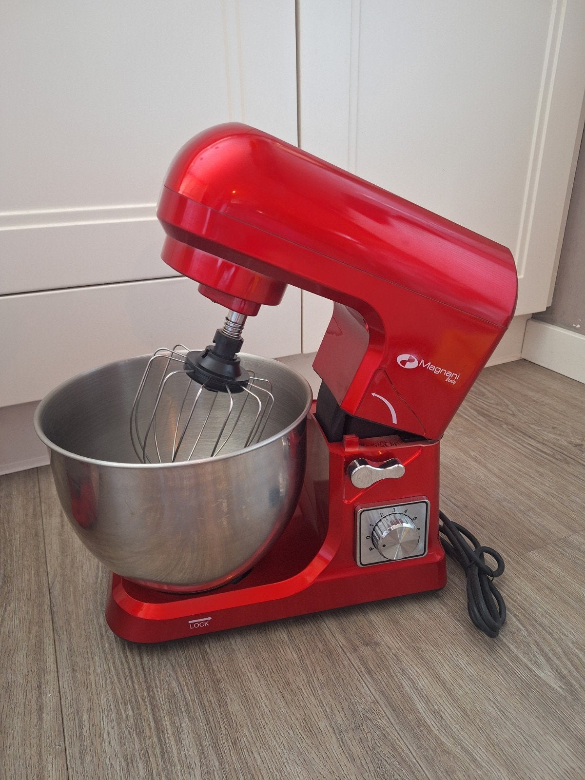 Rode mixer Magnani (keukenmachine, keukenmixer), Witgoed en Apparatuur, 2 tot 3 liter, Ophalen of Verzenden, Zo goed als nieuw