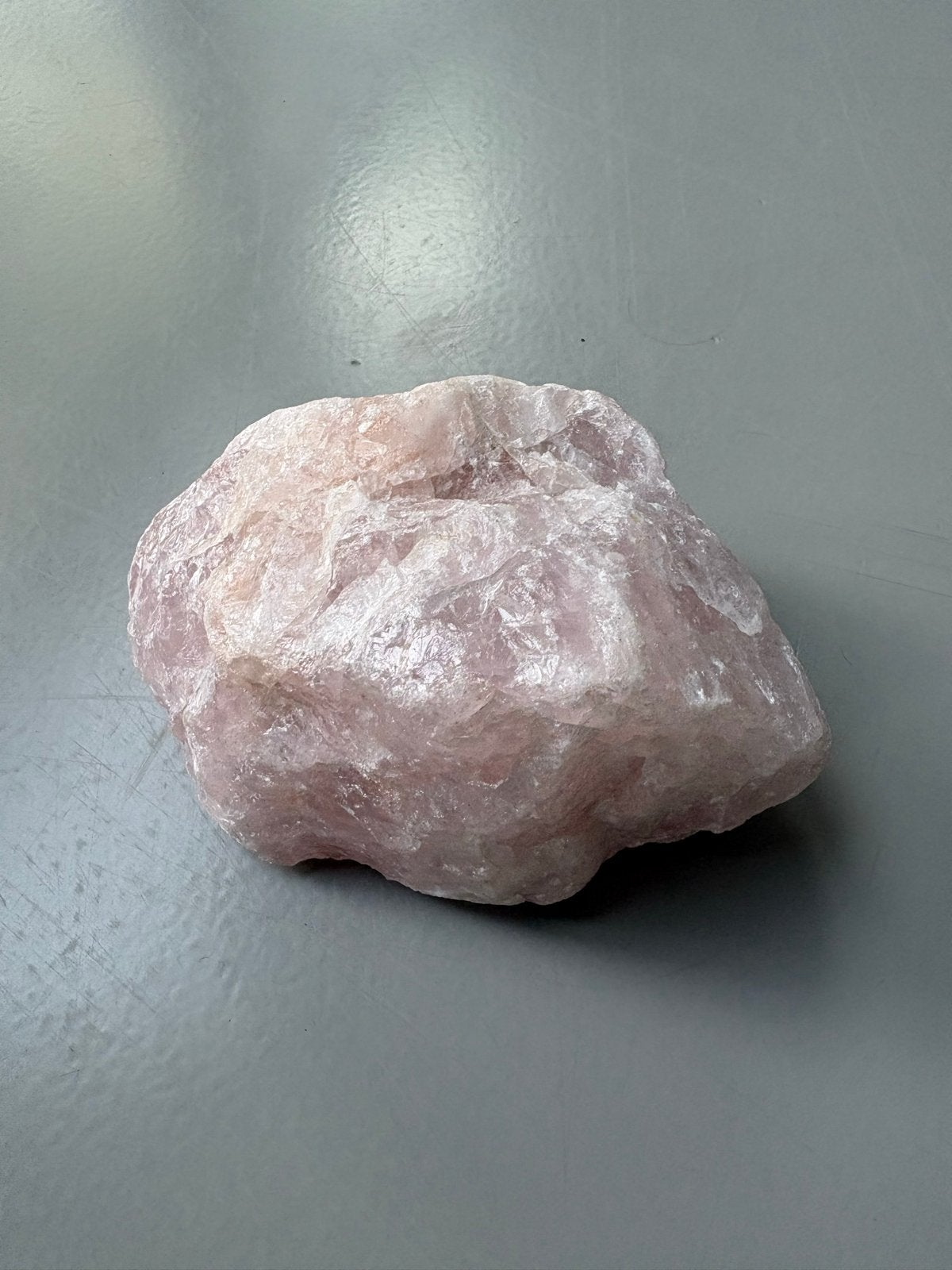 Ruwe Rozenkwarts Steen - Natuurlijke Kristal (15cm), Ophalen of Verzenden, Zo goed als nieuw