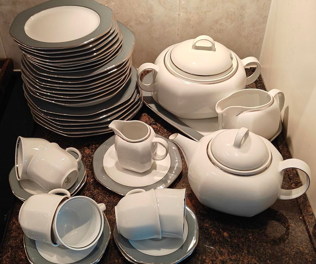Servies Winterling Röslau Bavaria 6-delig Ontbijtservies, Gebruikt, Ophalen of Verzenden, Overige stijlen, Porselein