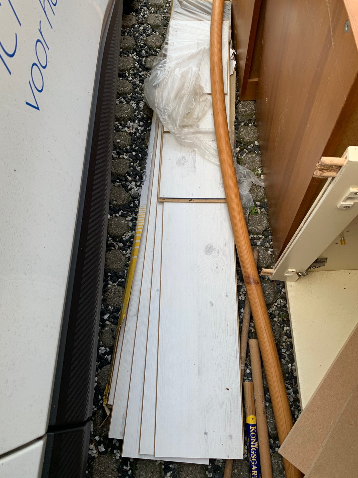 Gratis pakje wit laminaat, Ophalen, 50 tot 150 cm, Zo goed als nieuw, 10 m² of meer