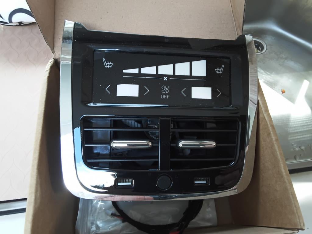 Extra usb en ventilatie voor volvo, Ophalen of Verzenden, Gebruikt, Volvo