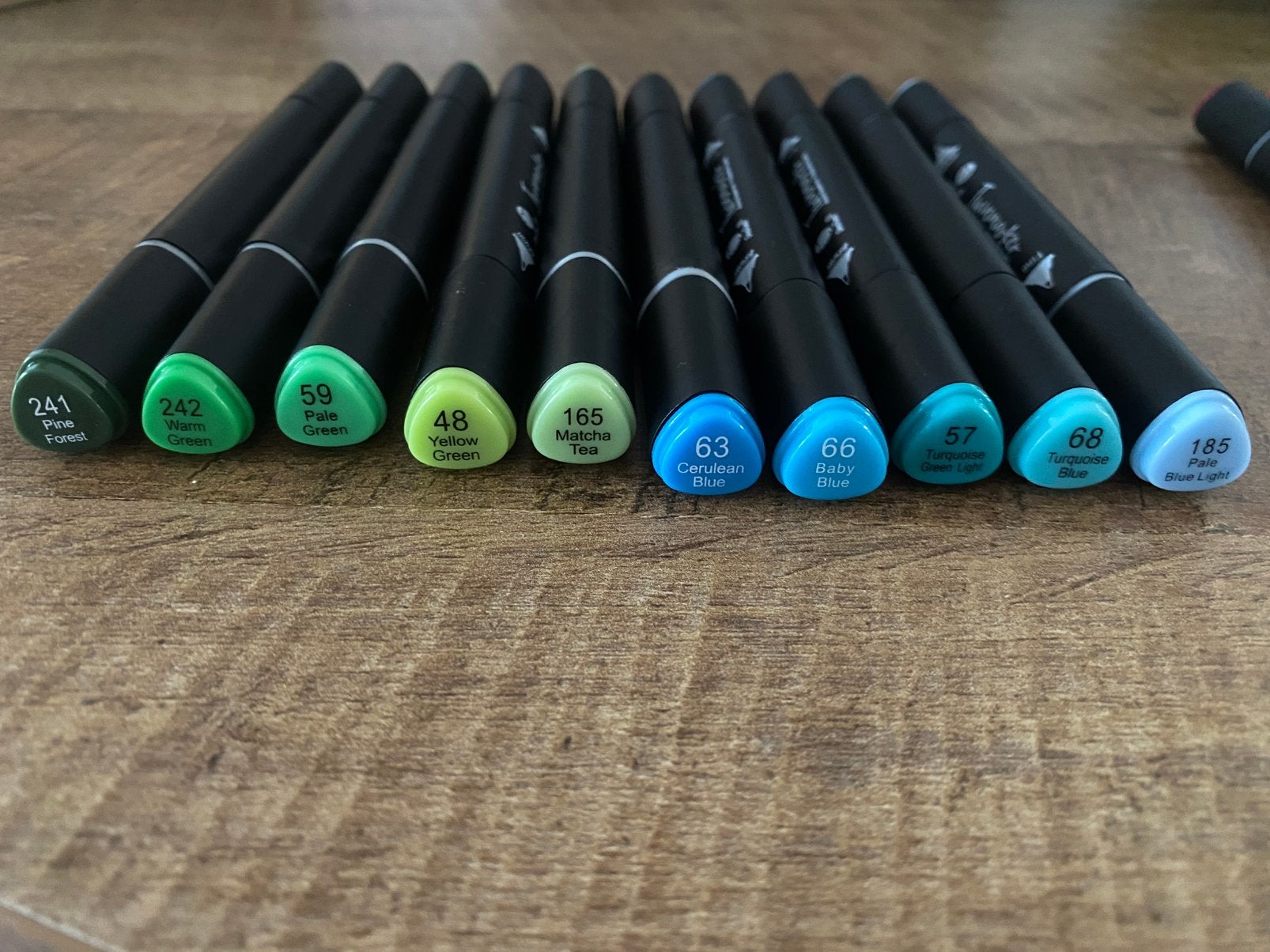 43 Decotime alcohol markers, Hobby en Vrije tijd, Tekenen, Ophalen of Verzenden, Gebruikt, Potlood of Stift