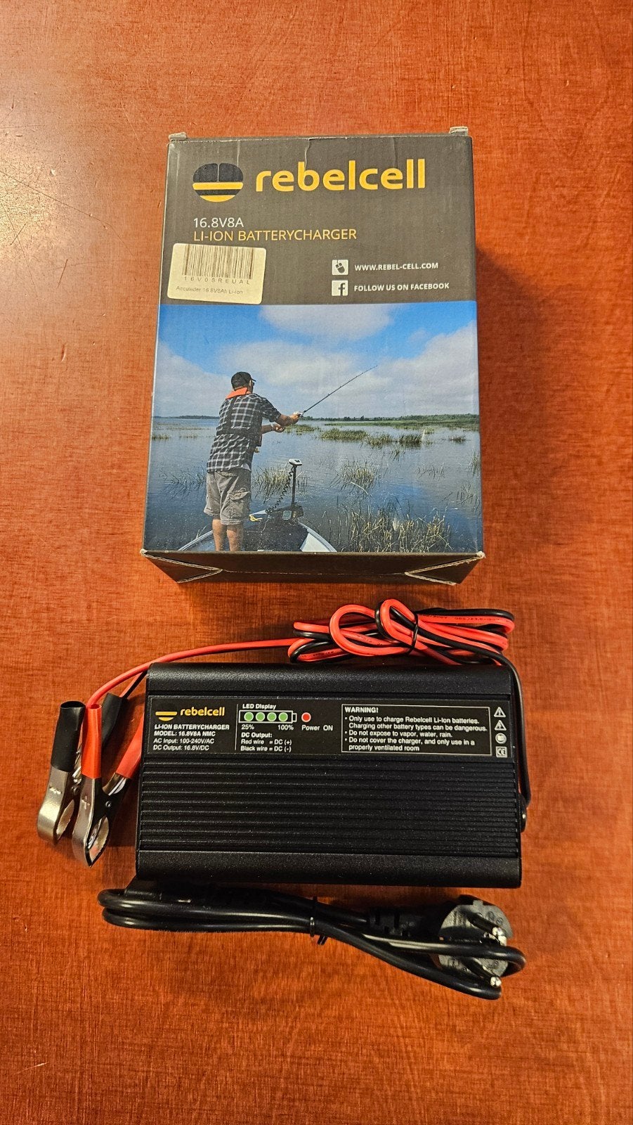 Rebelcell 16.8V 8A Li-ion Acculader, Watersport en Boten, Ophalen of Verzenden, Nieuw