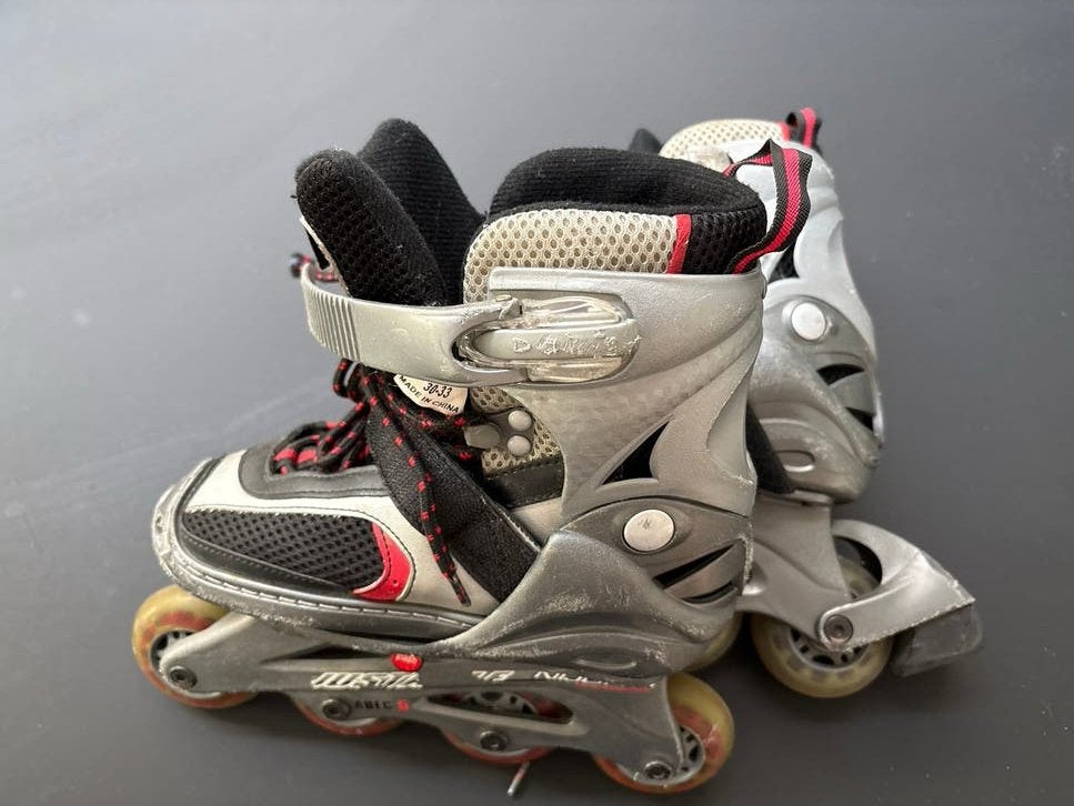 Verstelbare inline skates voor kinderen, maat 30-33, Ophalen of Verzenden, Verstelbaar, Gebruikt, Kinderen