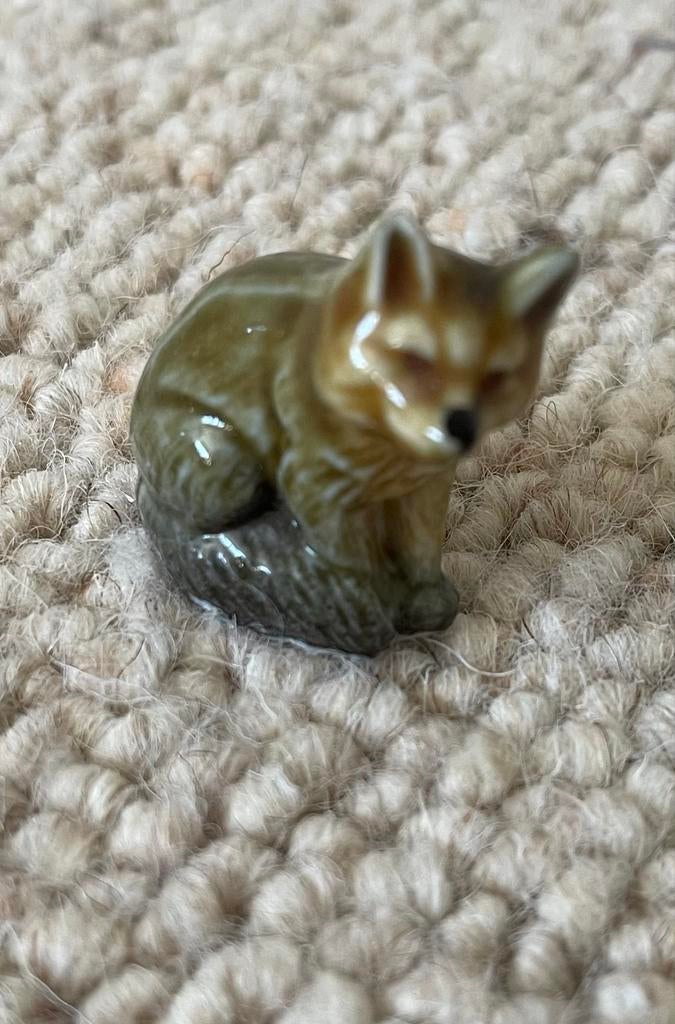 Miniatuur vosje beeldje - Keramiek, Ophalen of Verzenden, Zo goed als nieuw, Dier
