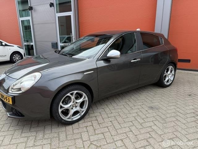 Alfa Romeo Giulietta 1.4 T Progression 170 PK- APK 2027