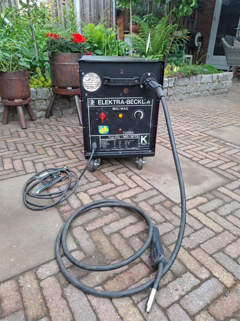 Nette Elektra Beckum Lasapparaat Co2 mig, Doe-het-zelf en Verbouw, Gereedschap | Lasapparaten, Ophalen, Co2