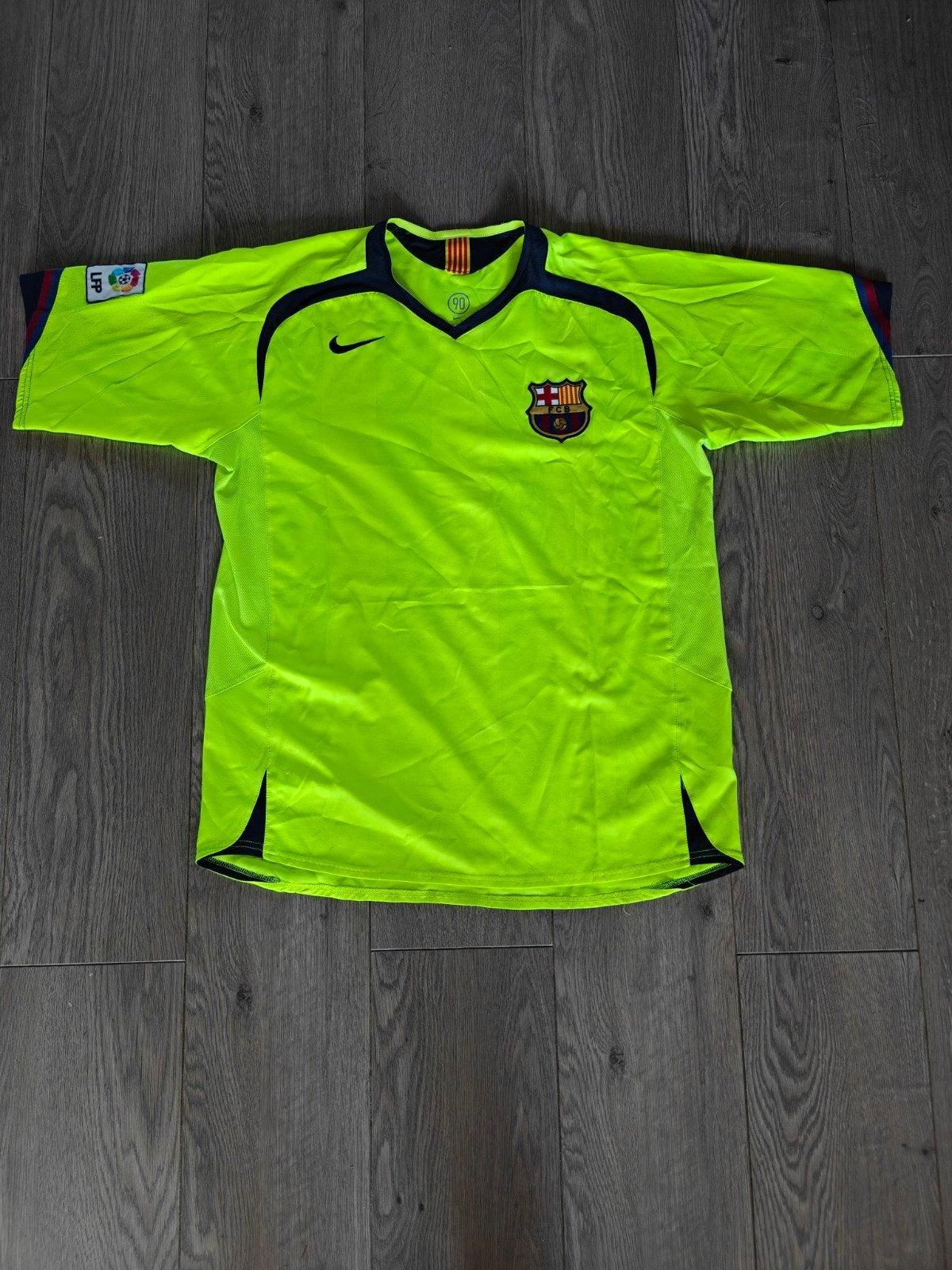Iconische Barcelona uitshirt seizoen 2005/2006, Ophalen of Verzenden, Buitenlandse clubs, Shirt