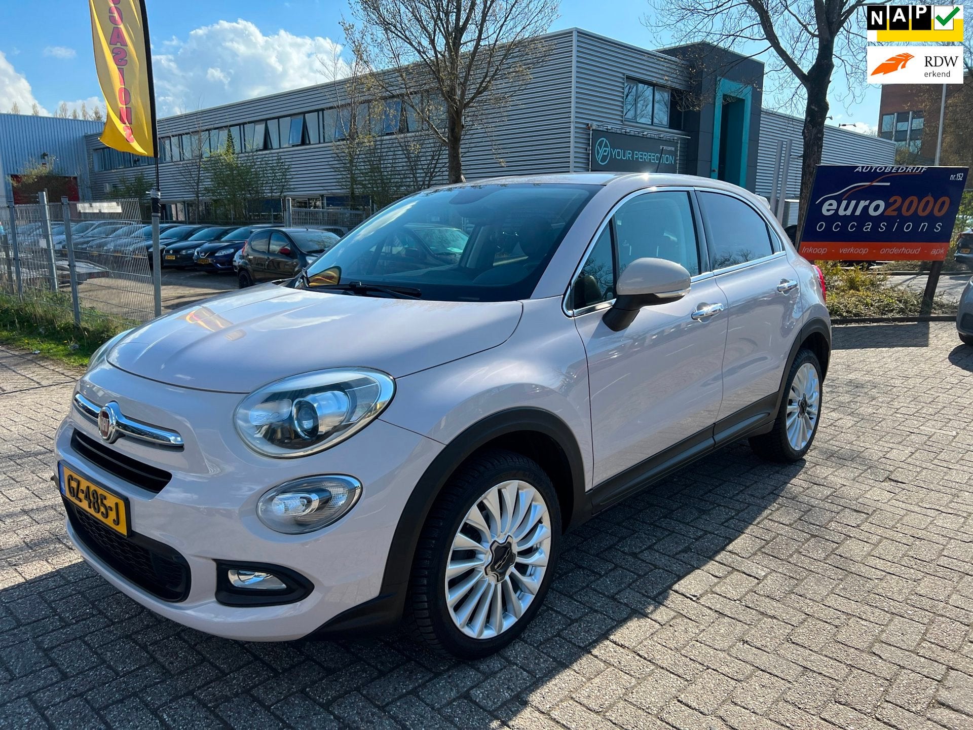 Fiat 500 X 1.4 Turbo MultiAir Lounge - NAVIGATIE - KEYLESS !, Auto's, Voorwielaandrijving, Stof, Gebruikt, 4 cilinders
