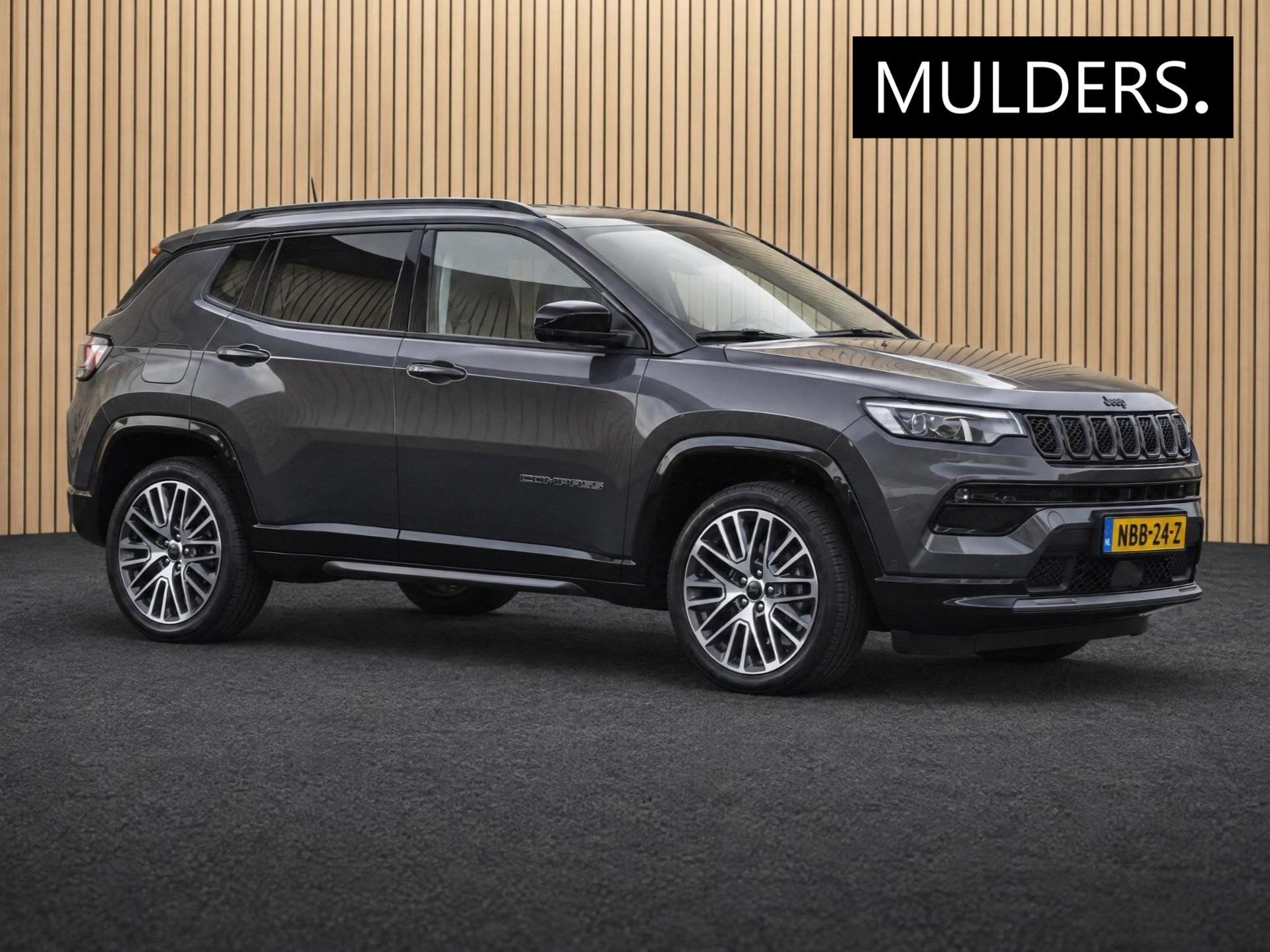 Jeep Compass 1.5T e-Hybrid S Automaat | Navi / Leder / Camer
