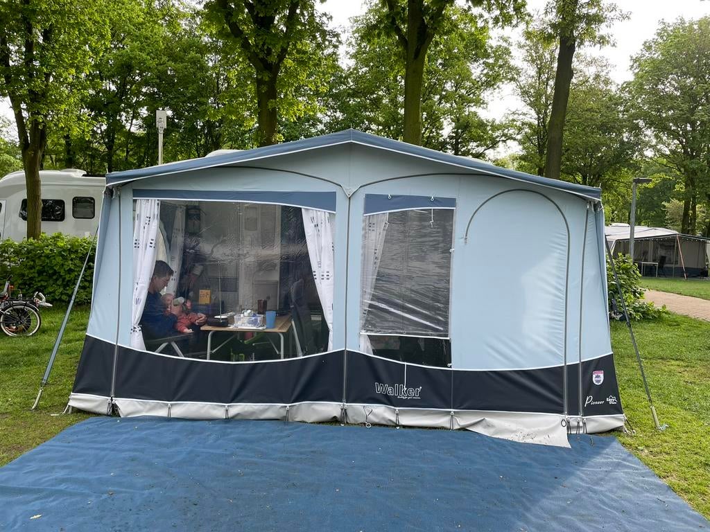 Walker voortent/luifel, Caravans en Kamperen, Ophalen, Gebruikt