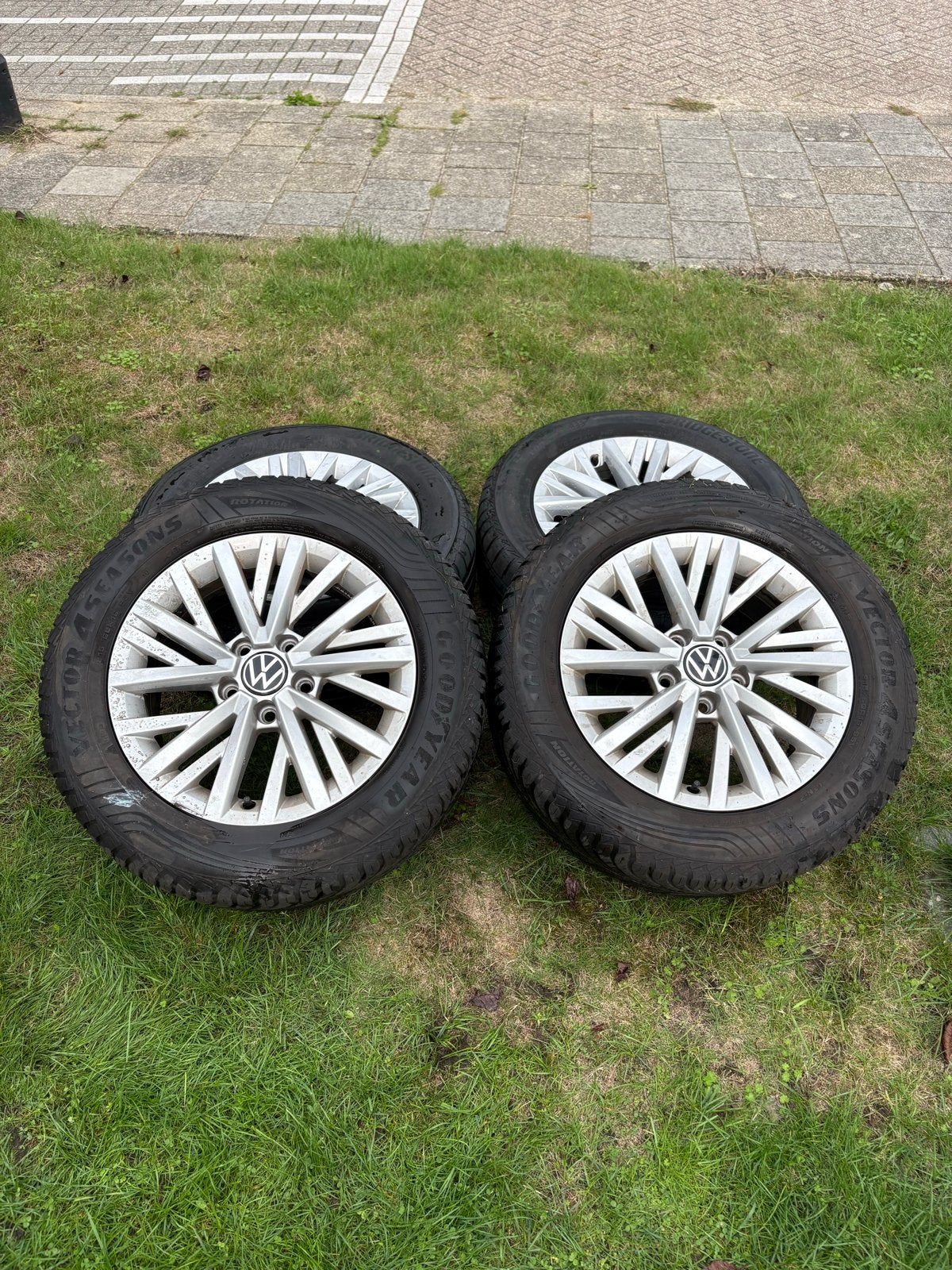 16” Originele Volkswagen Chester Velgen - 5x112, Ophalen, 16 inch, Banden en Velgen, Personenwagen