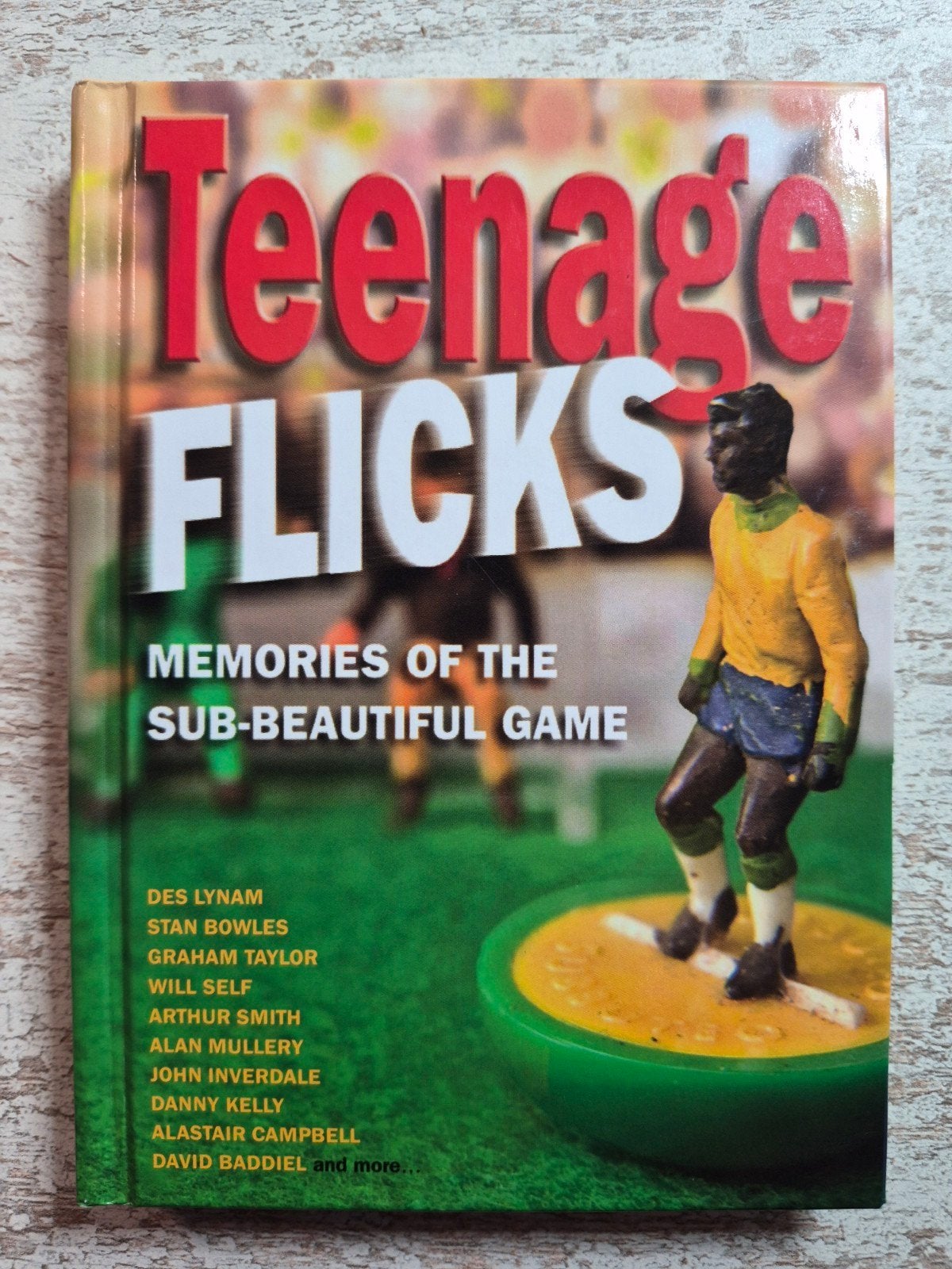 Subbuteo- Teenage Flicks: Memories of the Sub-Beautiful Game, Ophalen of Verzenden, Zo goed als nieuw, Balsport