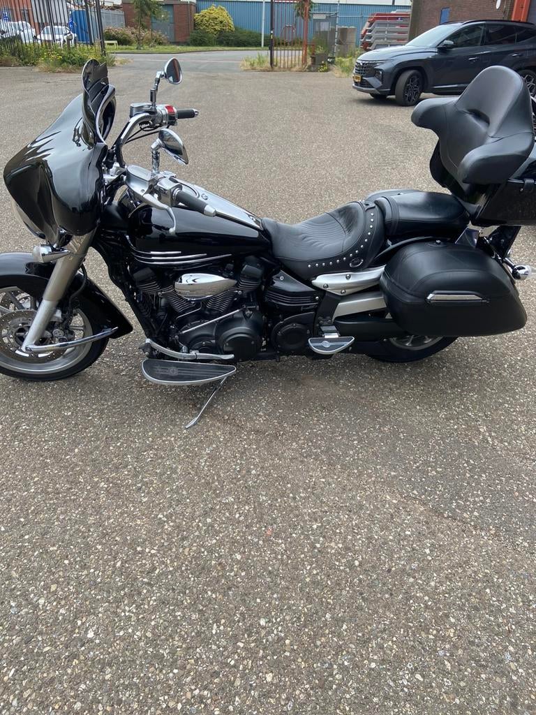 Yamaha XV 1900 midnight star, 2 cilinders, Gebruikt, Particulier, Meer dan 35 kW