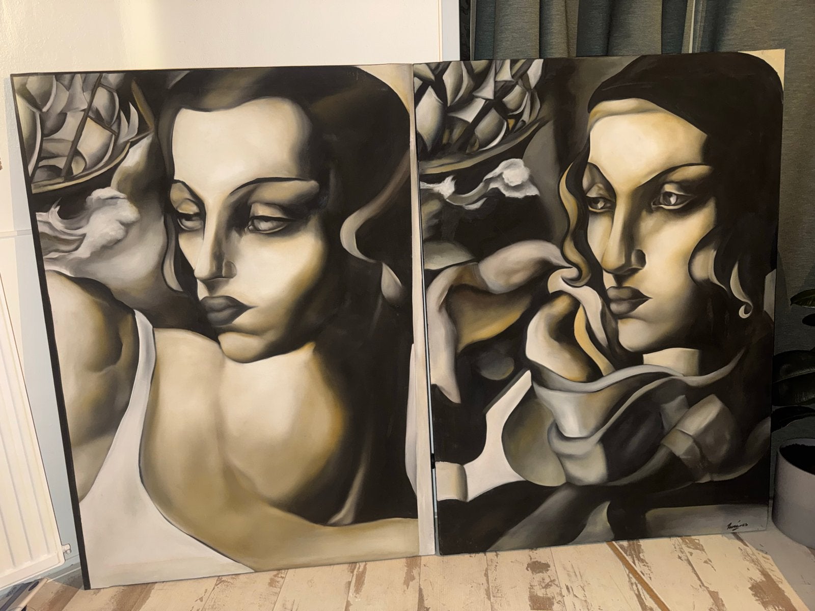 Tamara de Lempicka duo: Surrealistische portretten in sepia, Ophalen, Doek, Portret of Personen, Surrealisme