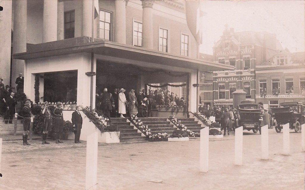 Leeuwarden FOTOKAART - Koninklijk bezoek 1925, Ophalen of Verzenden, 1920 tot 1940, Ongelopen, Friesland