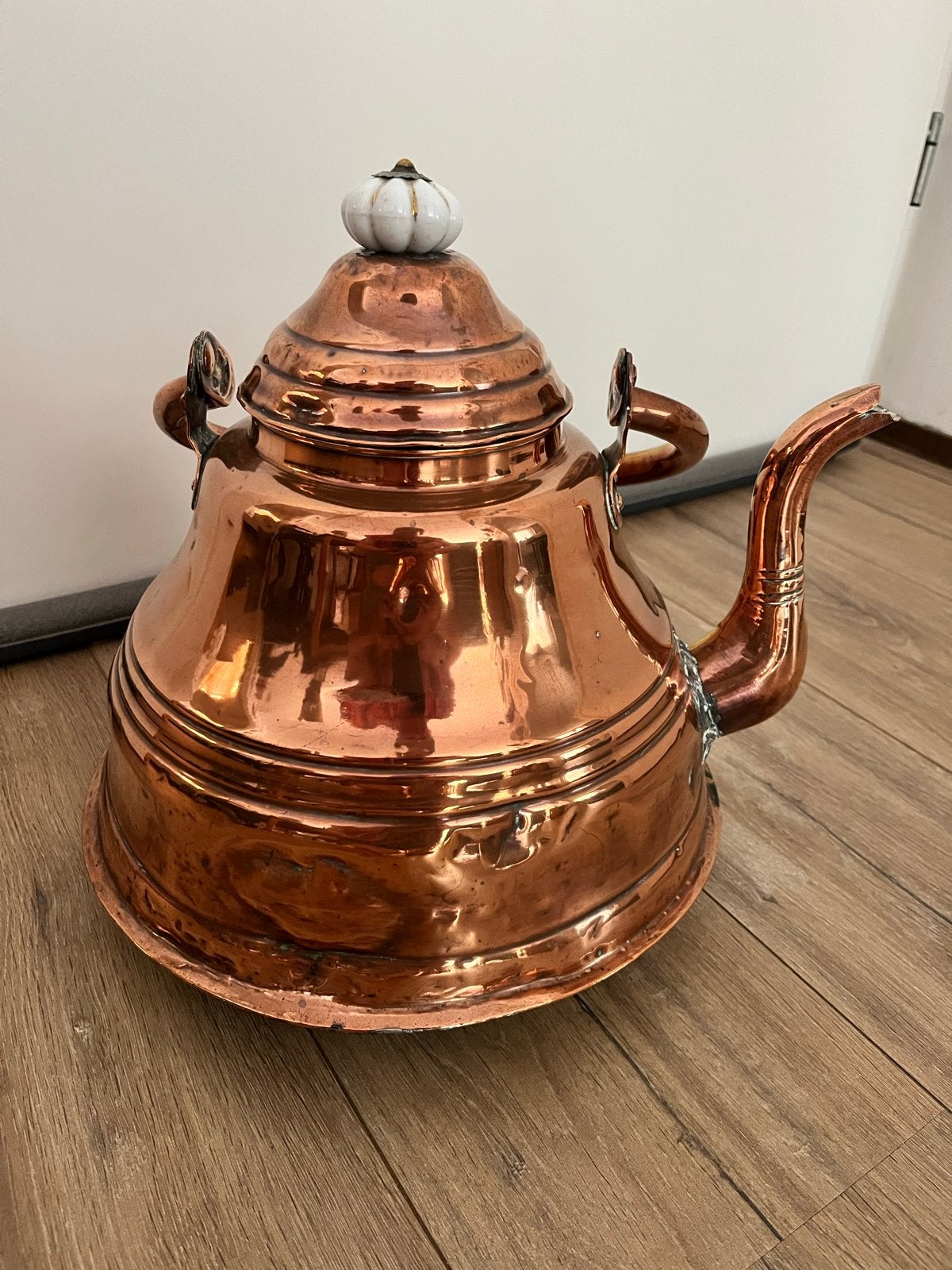 Grote Ketel met Porseleinen zeeuwse Knop - 93cm Omvang, Ophalen, Koper