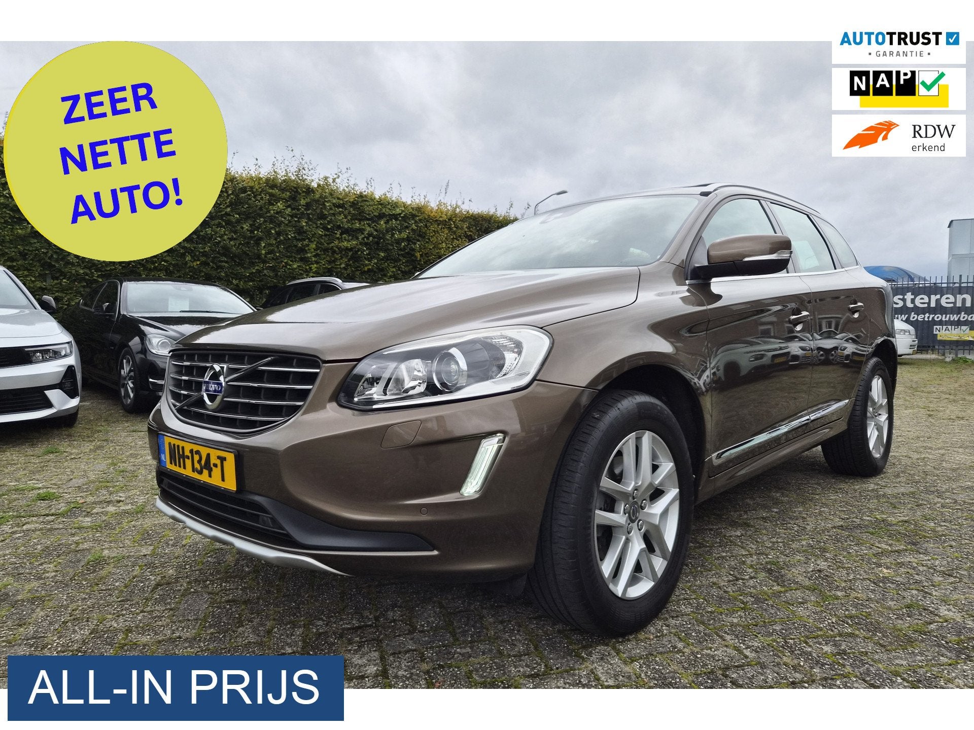 Volvo XC60 2.0 T5 FWD Polar+ KEURIGE AUTO MET TREKHAAK, 15 km/l, Gebruikt, Euro 6, 4 cilinders