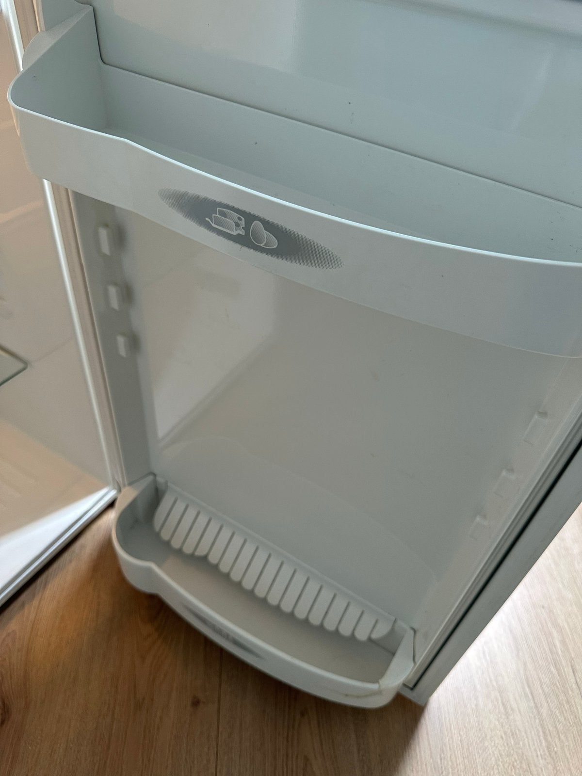 Marynen koelkast - Compact en efficiënt, Witgoed en Apparatuur, Ophalen, Zonder vriesvak, Gebruikt, Minder dan 85 cm