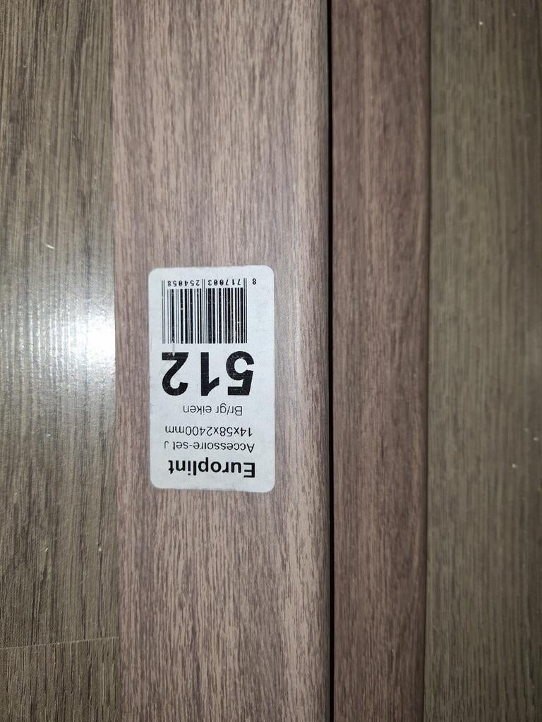 Plinten over van de verbouwing, Ophalen, Nieuw, Mdf, 200 tot 250 cm